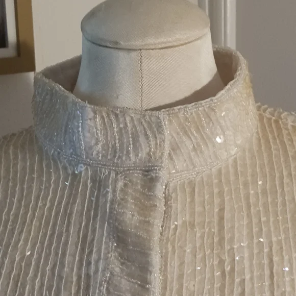 Cache silk jacket. - Picture 3 of 6